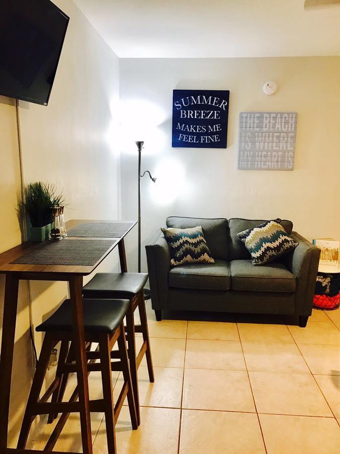 Petrina Studios Apartments By Sb Rental Properties ポンパノビーチ エクステリア 写真