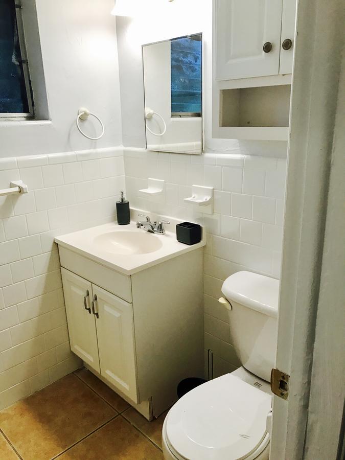 Petrina Studios Apartments By Sb Rental Properties ポンパノビーチ エクステリア 写真